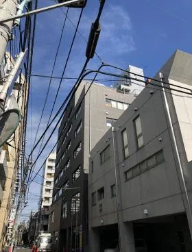 ワンマウンツ青山ビルの外観