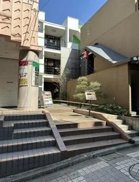 神楽坂Co&Coビルの外観