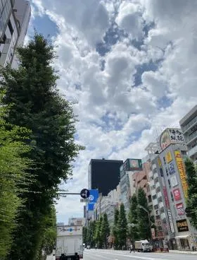 リバティー11号館の外観