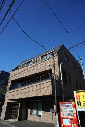 二十騎町戸建ビルの外観