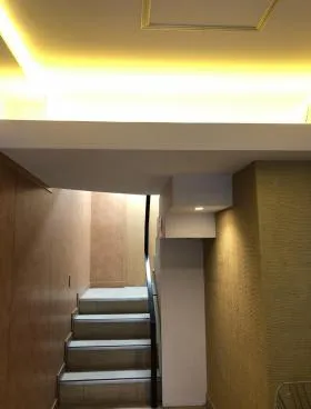築地NYビルの外観