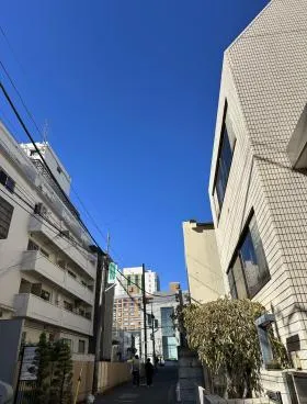 南青山泉ビルの外観
