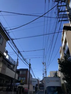 西麻布2丁目貸店舗・事務所ビルの外観