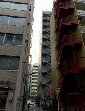 長谷川氷室ビルの外観