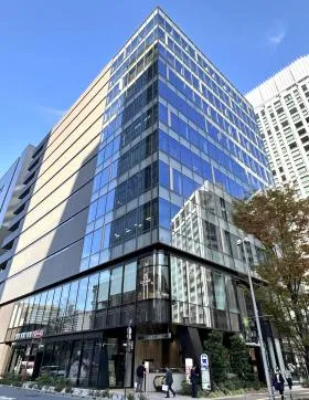 東宝日比谷プロムナード(旧東宝ツインタワー)ビルの外観