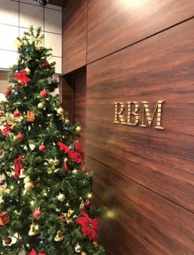 RBM築地駅前ビルの外観