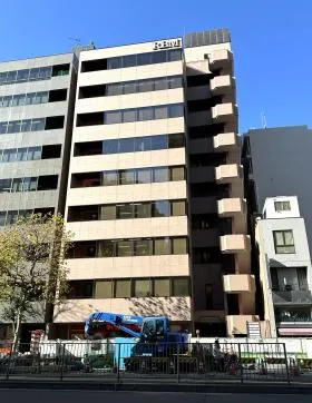 RBM築地駅前ビルの外観