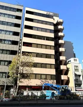 RBM築地駅前ビルの外観