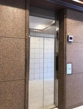 RBM築地駅前ビルの外観