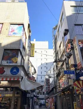 第5オムニクスビルの外観