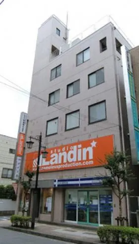 アオイビルの外観