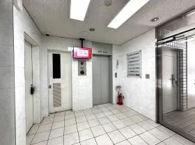 赤坂HMビルの外観