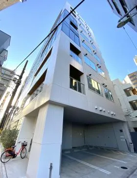 クロスシー東日本橋ビルの外観
