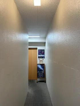 百人町BSビルの外観