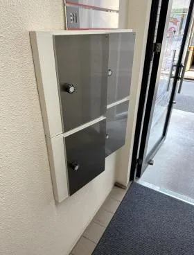 百人町BSビルの外観
