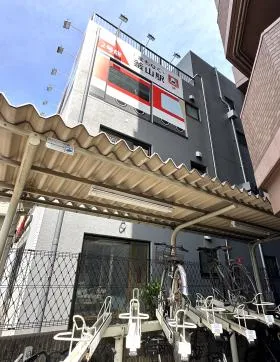 百人町BSビルの外観