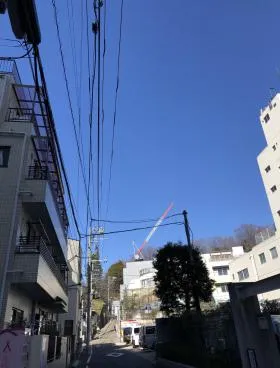 下落合サンプロビルの外観