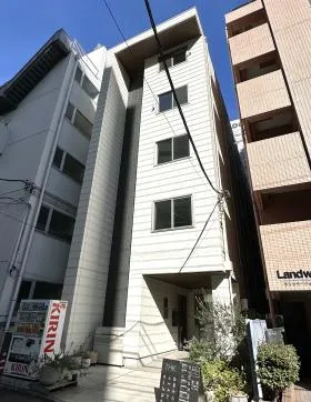 TCビルの外観