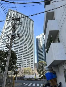 TCビルの外観