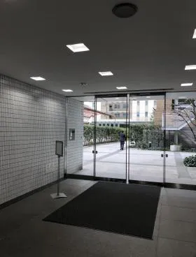 日本YWCA会館の外観