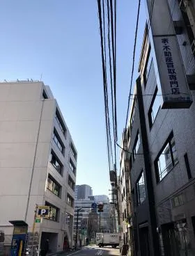 日本遠東ケーピーケービルの外観