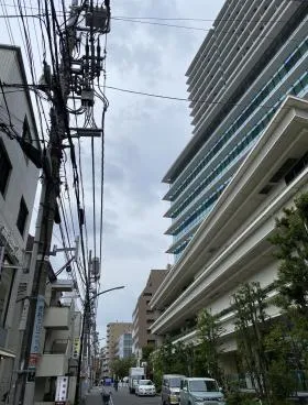 里テラス笹塚ビルの外観