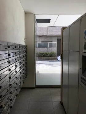 プラウドフラット白金高輪ビルの外観