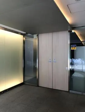 プラウドフラット白金高輪ビルの外観