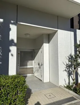 プラウドフラット白金高輪ビルの外観