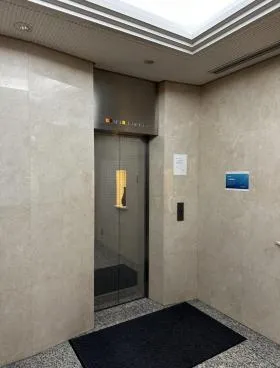 群成舎八丁堀ビルの外観