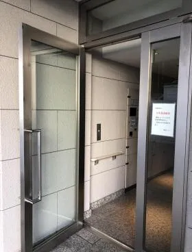 シティータワー四谷の外観