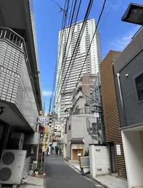 ビル・グーテ赤坂の外観