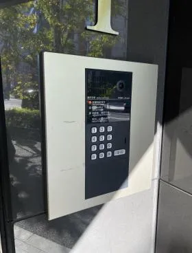 LAND DEN 舟町の外観