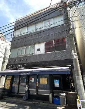 Stage Aoyamaの外観