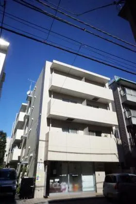スズキビルの外観