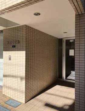 スズキビルの外観
