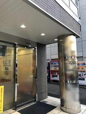 キスワイヤビルの外観