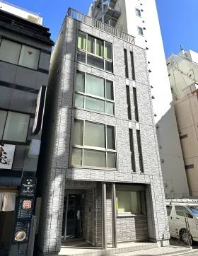 出野(イデノ)ビルの外観