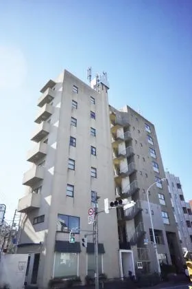 IDEE ROOMS UEHARAビルの外観