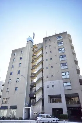 IDEE ROOMS UEHARAビルの外観