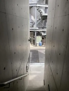 麻布十番新築路面店舗ビルの外観
