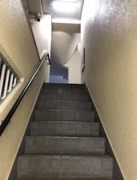 小守ビルの外観