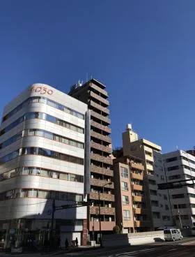 レジディア銀座東ビルの外観