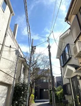 第2青葉事務所ビルの外観