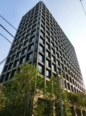HK掟屋橋ガーデンアベニュービルの外観