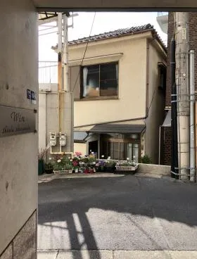 ウィン白金台ビルの外観