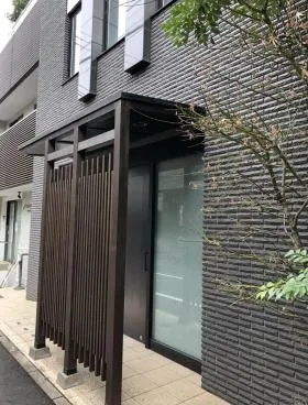 広尾5丁目1階店舗ビルの外観