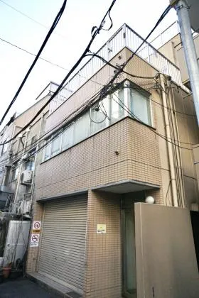 栗田ビルの外観