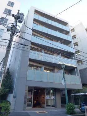 アンジェラ神宮前ビルの外観