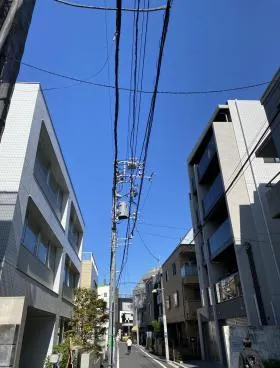神泉レジデンスビルの外観